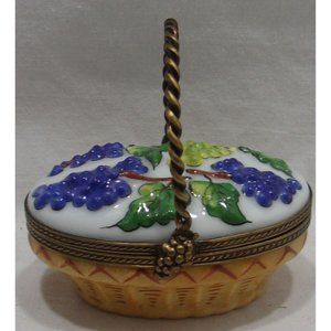 VTG Limoges France Porcelain Enamaled Grapes Basket & Gold Tone Trinket/Pill Box